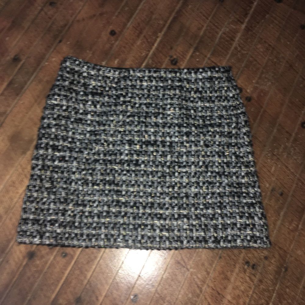 J Crew wool blend, metallic silver, lined 0 tweed pencil skirt